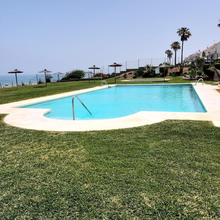 Aldea Beach Castillo de Sabinillas Ngoại thất bức ảnh